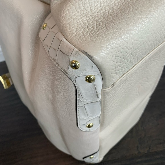 Coach hobo with Exotic Trim - Picture 4 of 7